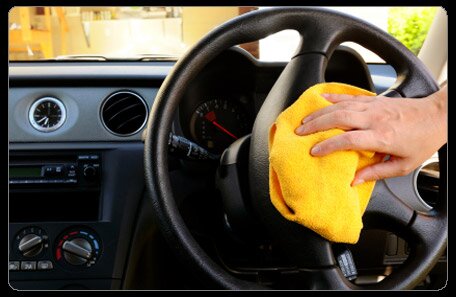 Как почистить салон автомобиля своими руками